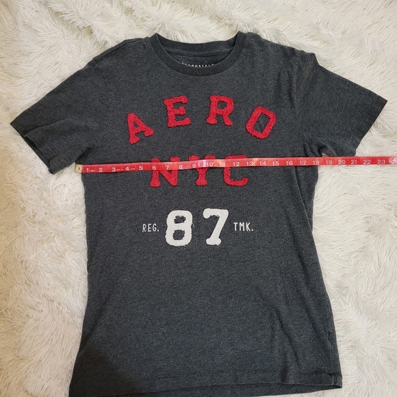 Aeropostale Men Aero NYC 87 Dark Gray/ Charcoal Short Sleeve T-Shirt Size Small - Picture 2 of 6